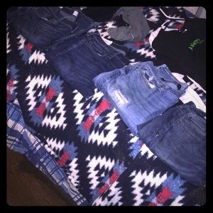 I am selling hollister and American eagle jeans